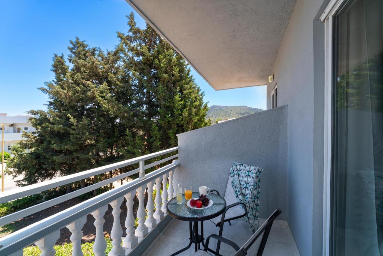 Yiasemi Apartments Faliraki Bagian luar foto